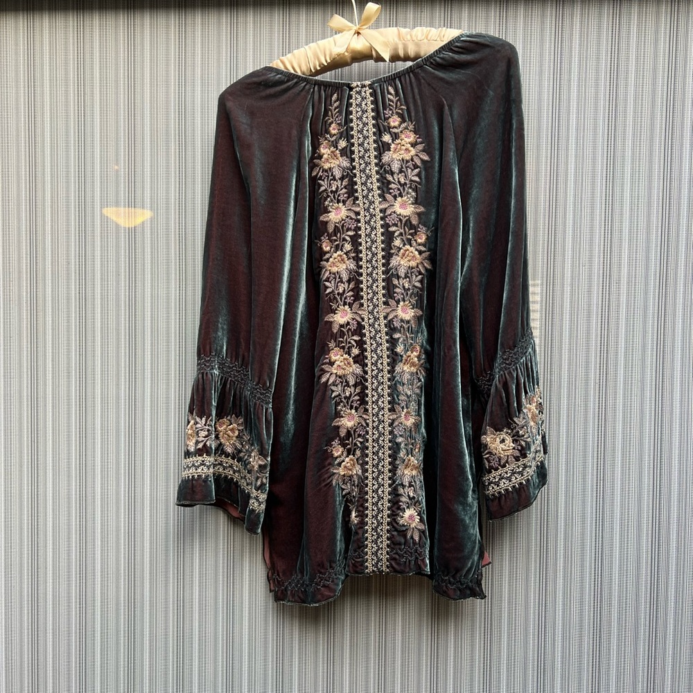 Johnny Was Green and Brown Embroidered Blouse - Picture 2 of 5